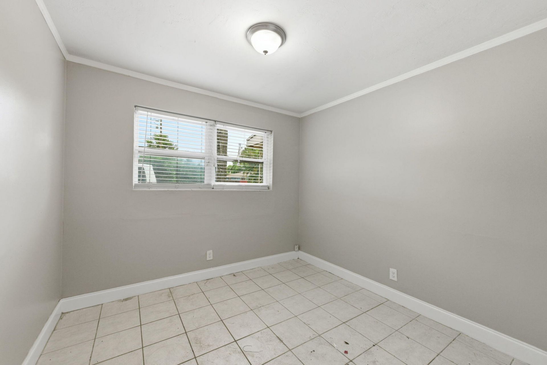 939 Charles Street, West Palm Beach, FL 33401 Photo