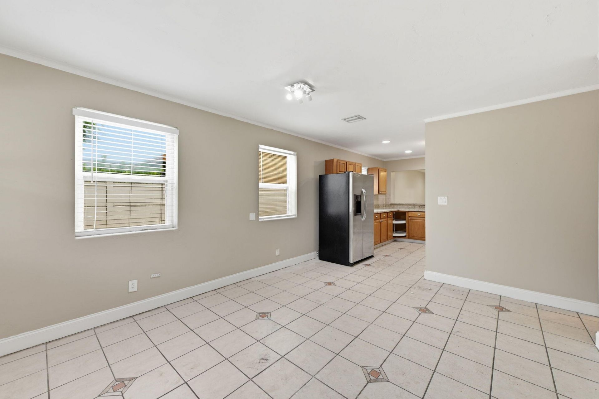 939 Charles Street, West Palm Beach, FL 33401 Photo