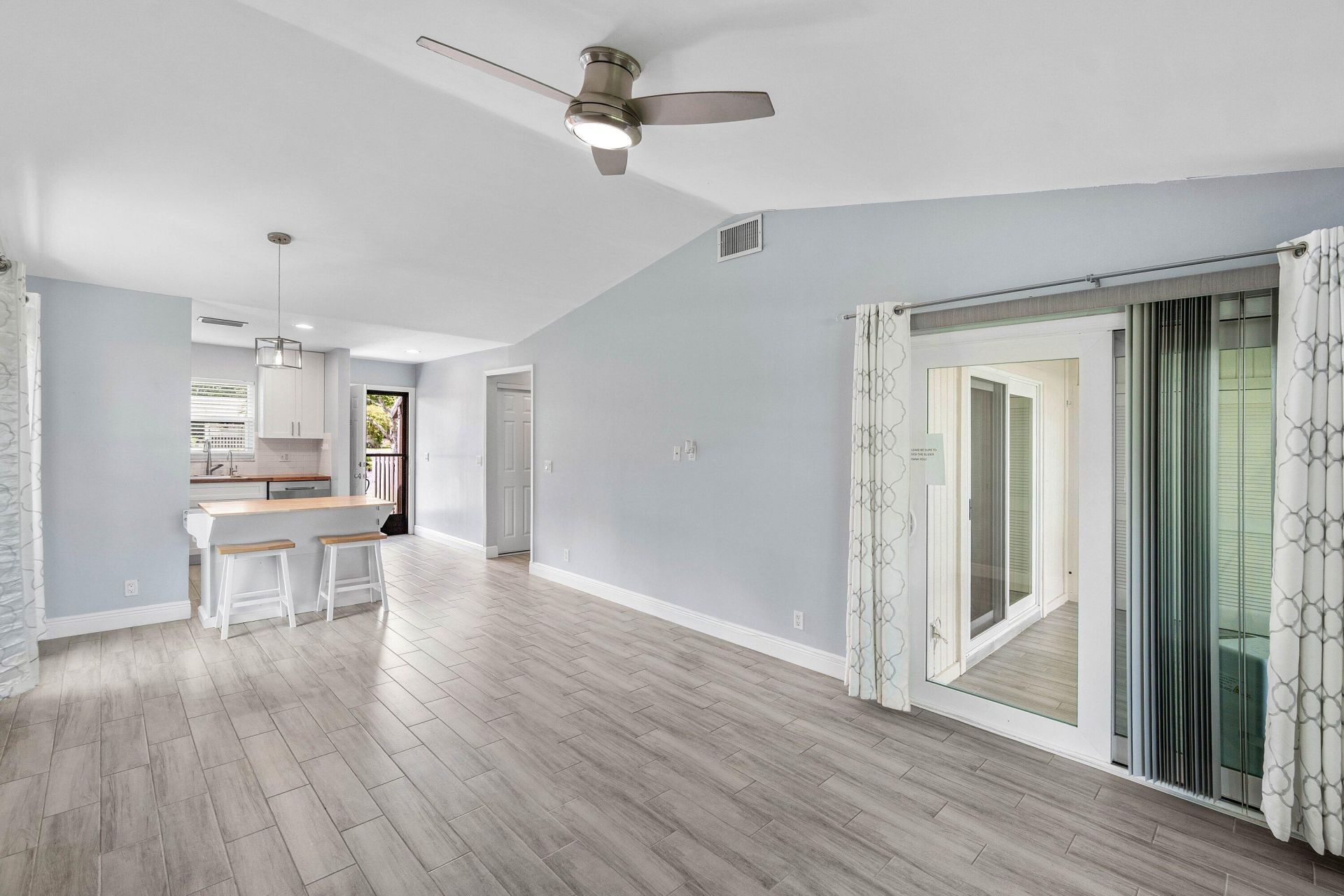 28 Via De Casas Norte, Unit 28, Boynton Beach, FL 33426 Photo