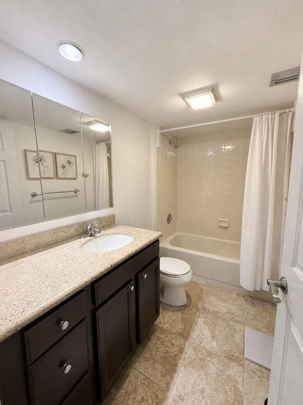 6025 S Balboa Circle, Unit 306, Boca Raton, FL 33433 Photo