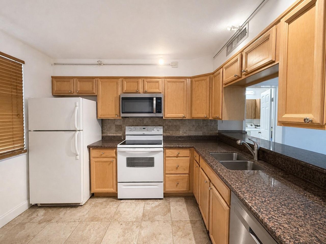 6025 S Balboa Circle, Unit 306, Boca Raton, FL 33433 Photo