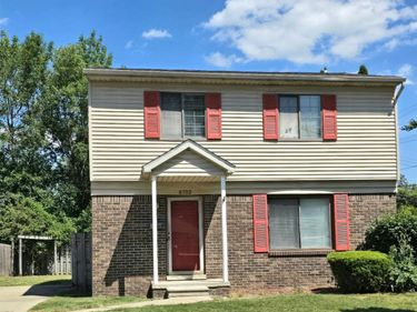 8702 Hazelton Street, Dearborn Heights, Mi 48127