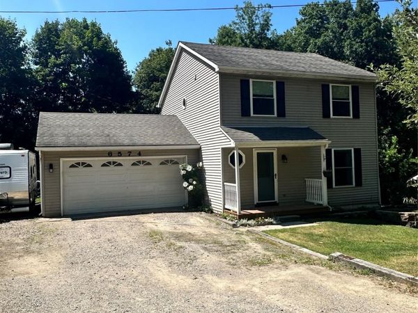 6574 AVON DRIVE , Green Oak Township, Mi 48116