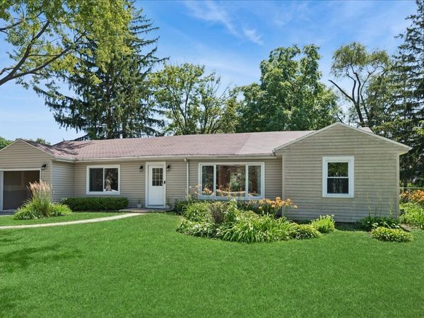 3691 Walters Avenue , Northbrook, IL 60062