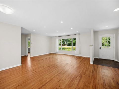 Main Photo