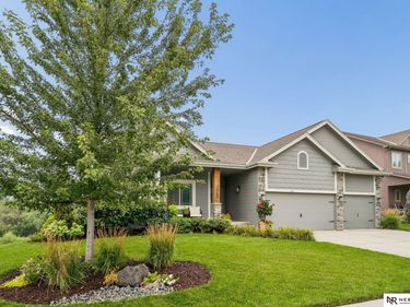 7860 S 190th Street, Omaha, NE 68136