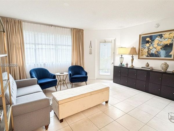 540 S Park Rd , Unit 14-9, Hollywood, FL 33021