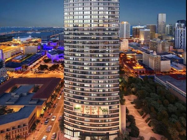 225 N Miami Ave , Unit 2801, Miami, FL 33128
