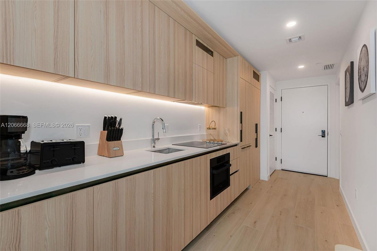 225 N Miami Ave , Unit 2801, Miami, FL 33128 Photo