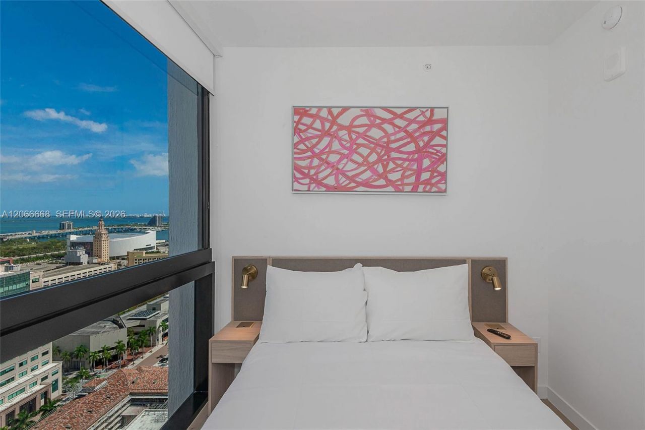 225 N Miami Ave , Unit 2801, Miami, FL 33128 Photo