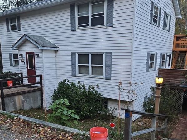 15 Old County Rd, Unit B, Holland, MA 01521