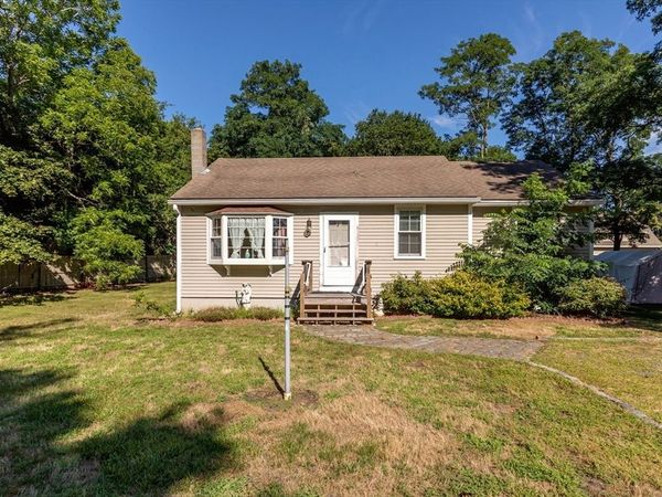 5 Freight House, Bourne, MA 02561
