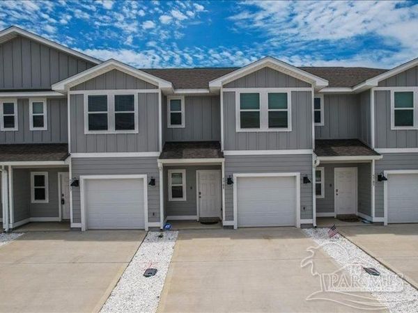 5709 Stellarjay St, Gulf Breeze, FL 32563