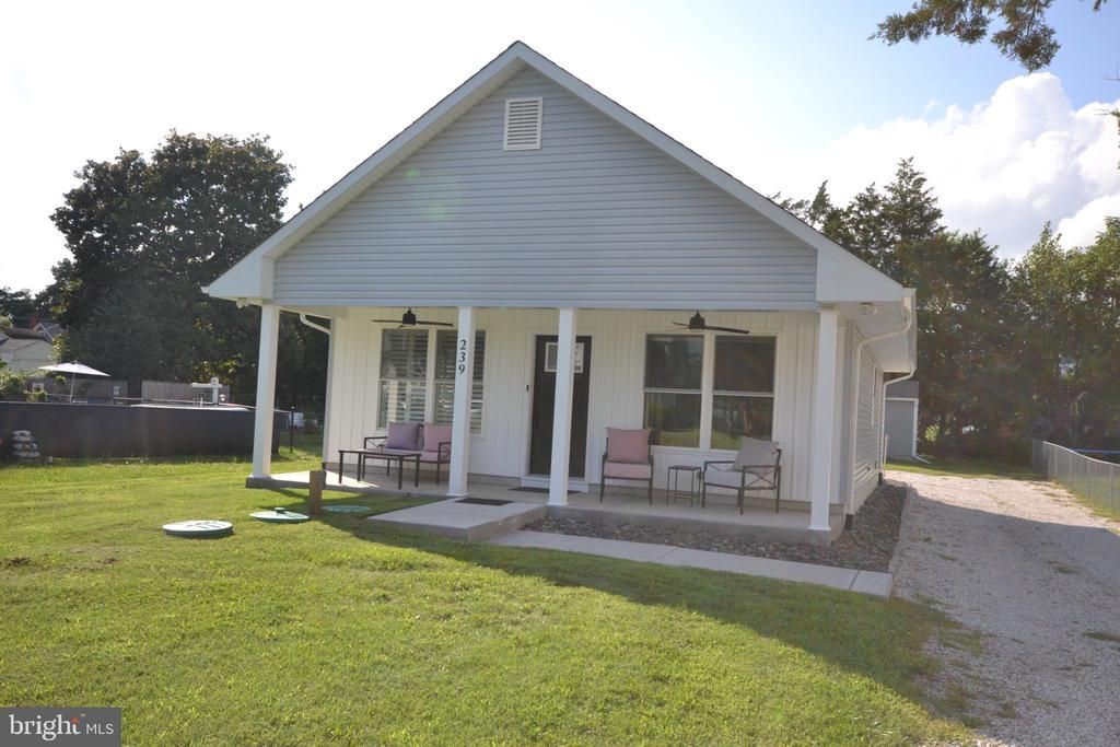 239 Broad Street, Elmer, NJ 08318 Main Photo
