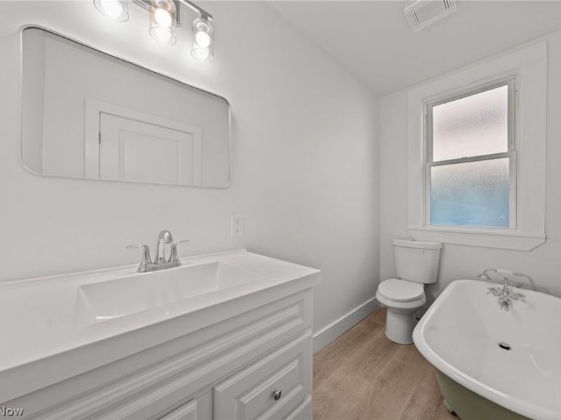 6209 Pear Avenue , Cleveland, OH 44102 Photo 17
