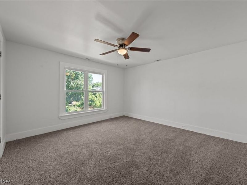 6209 Pear Avenue , Cleveland, OH 44102 Photo 28