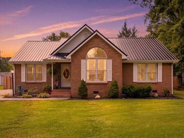 46 Airwood Drive, Stanton, KY 40380