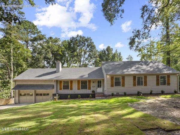 1112 Meadowbrook Road, Jackson, MS 39206