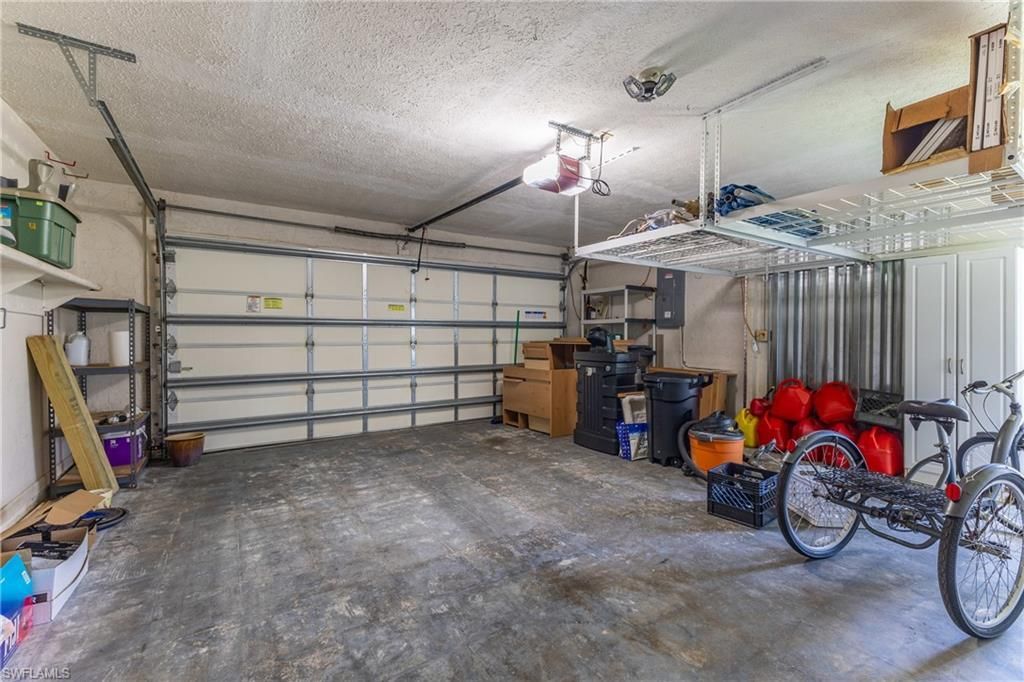 3319 SE 17th Ave, Cape Coral, FL 33904 Photo