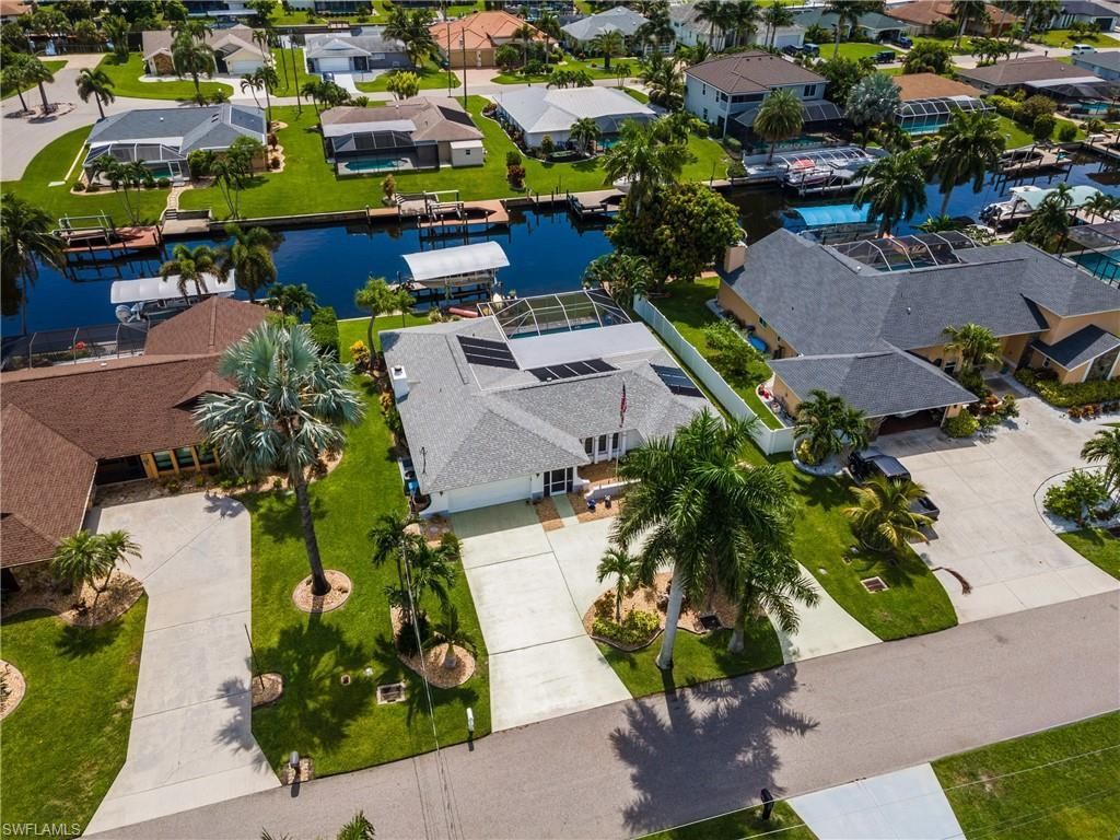 3319 SE 17th Ave, Cape Coral, FL 33904 Photo