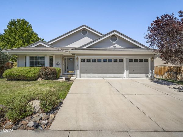 4445 Black Diamond Drive, Sparks, NV 89436