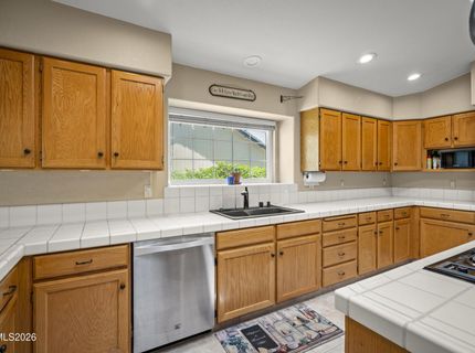 4445 Black Diamond Drive, Sparks, NV 89436 Photo