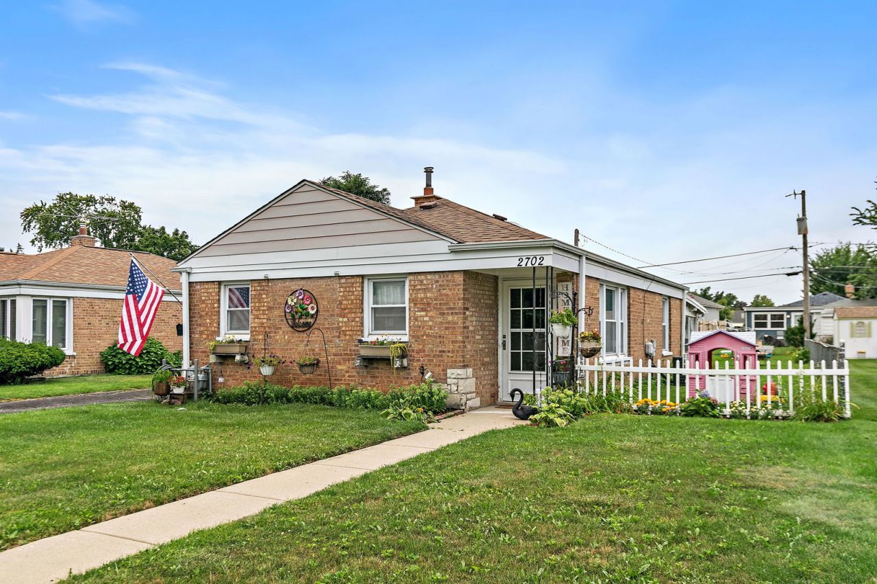 2702 Calwagner Avenue, Franklin Park, IL 60131 Main Photo