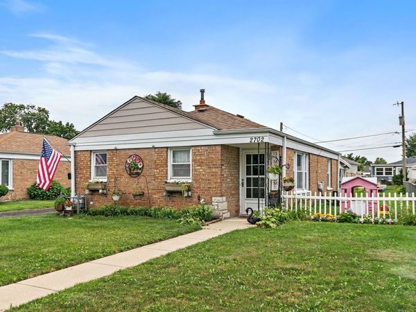 2702 Calwagner Avenue , Franklin Park, IL 60131