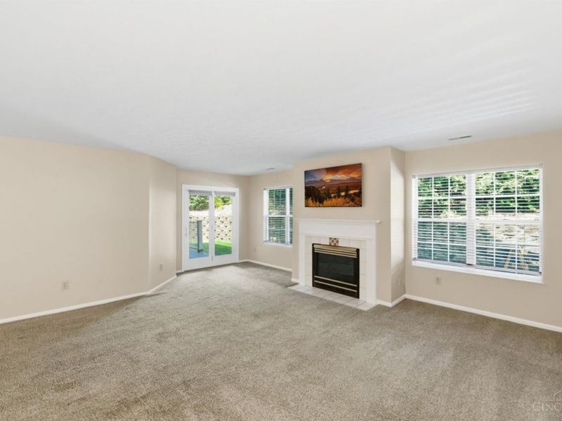 6288 Eagles Lake Dr, Cincinnati, OH 45248 Photo 5