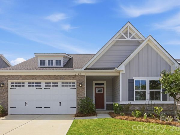 6428 Cambridge Drive, Harrisburg, NC 28075