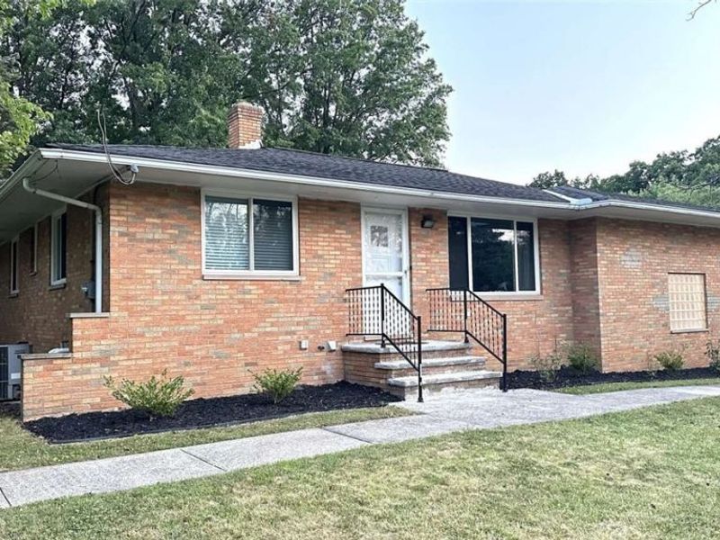 2700 E Royalton Road, Broadview Heights, OH 44141 Photo 1