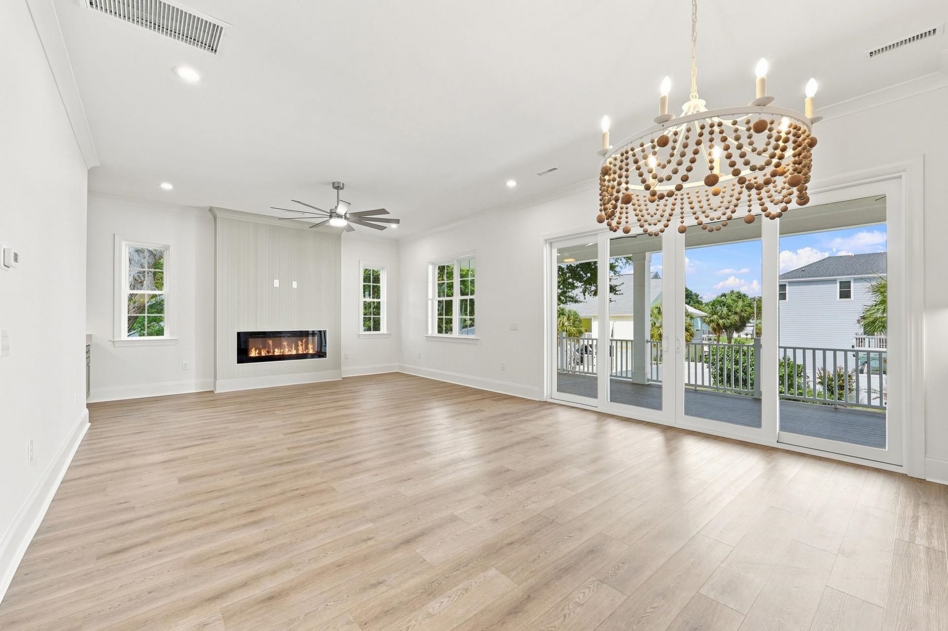 428 Vista Dr. Photo 19