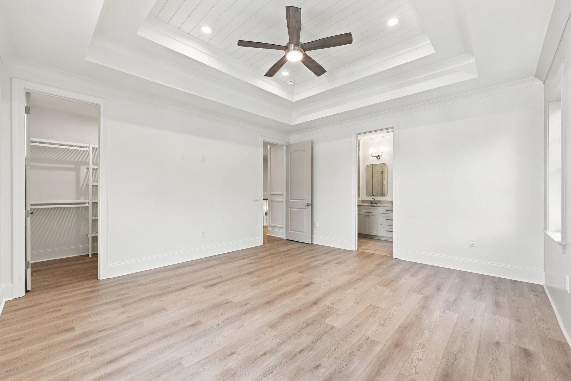 428 Vista Dr. Photo 26