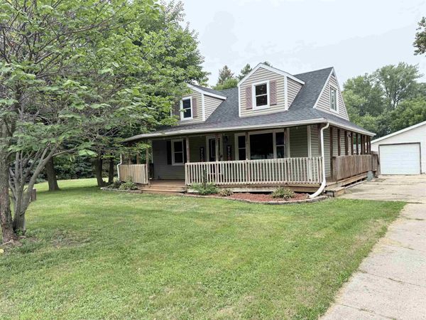 441 E Acorn Drive, Beloit, WI 53511