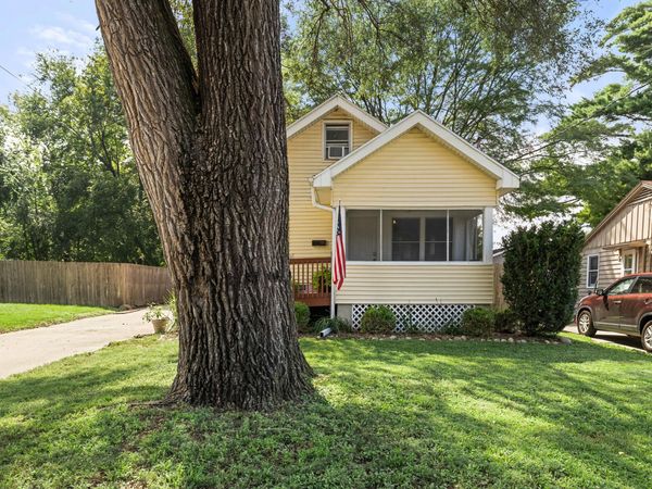 3922 36th Street, Des Moines, IA 50310