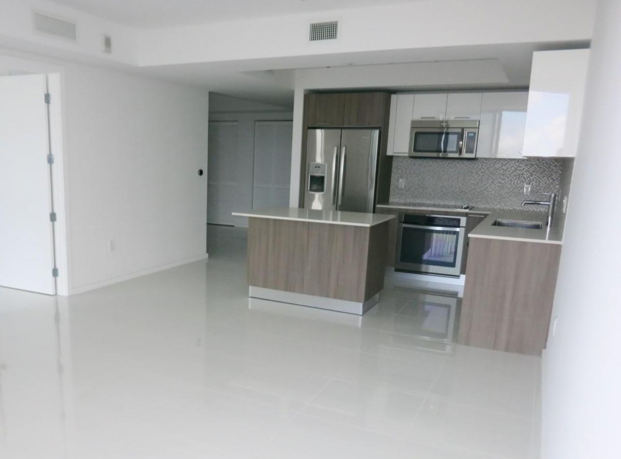 5252 NW 85th Avenue, Unit 1208, Doral, FL 33166 Photo