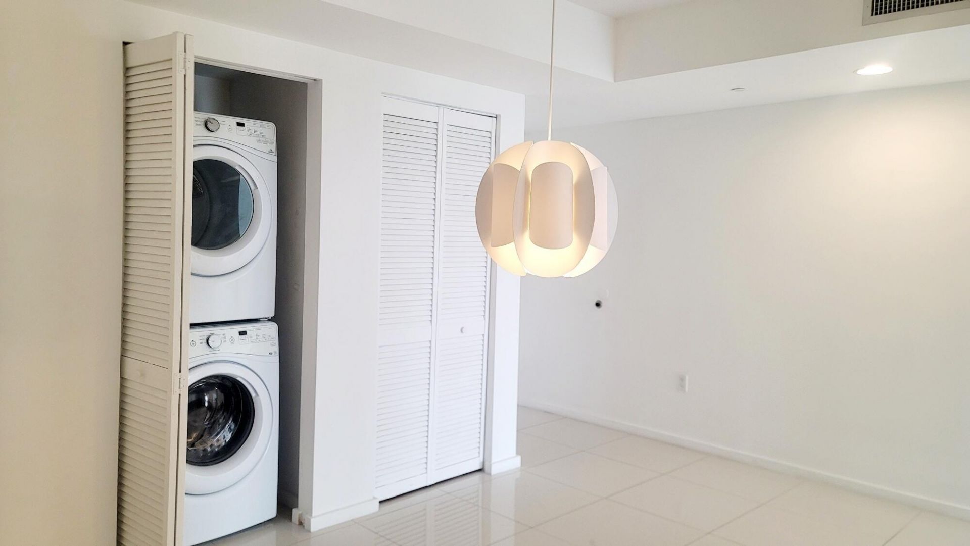 5252 NW 85th Avenue, Unit 1208, Doral, FL 33166 Photo