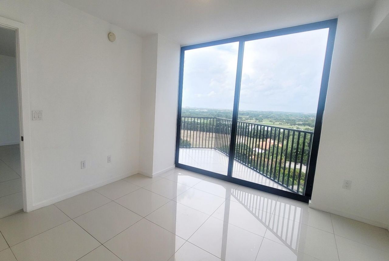 5252 NW 85th Avenue, Unit 1208, Doral, FL 33166 Photo