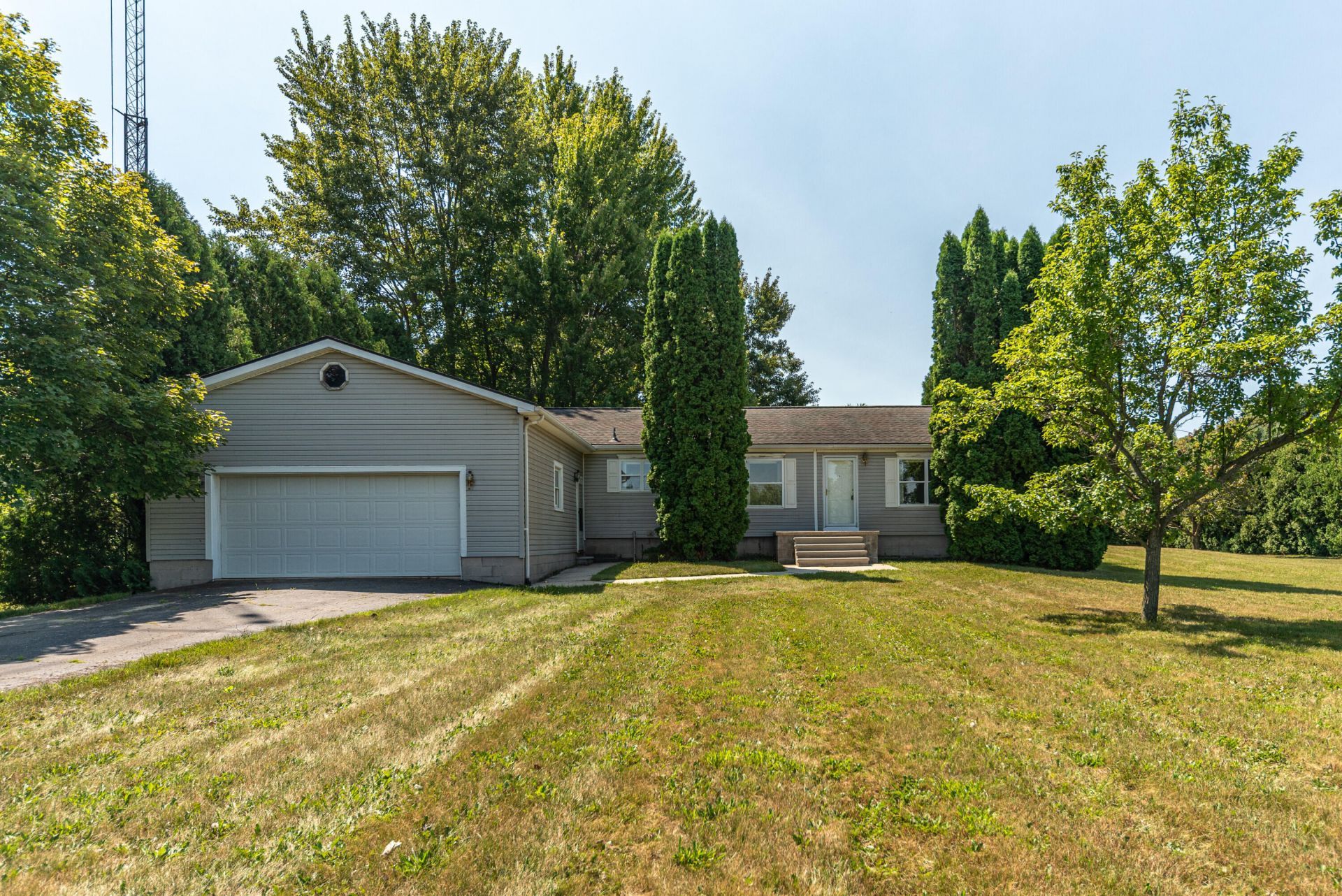 8002 Willow Road, Milan, MI 48160 Main Photo