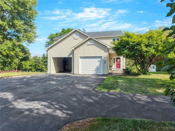 4020 Long Branch Road, Liverpool, NY 13090