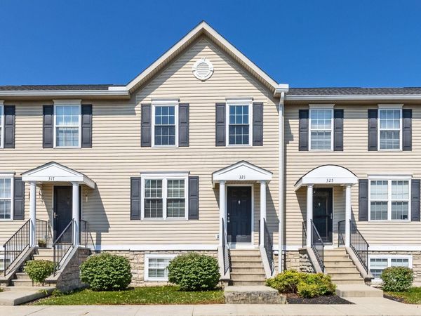 321 Douglasfir Drive , Blacklick, OH 43004