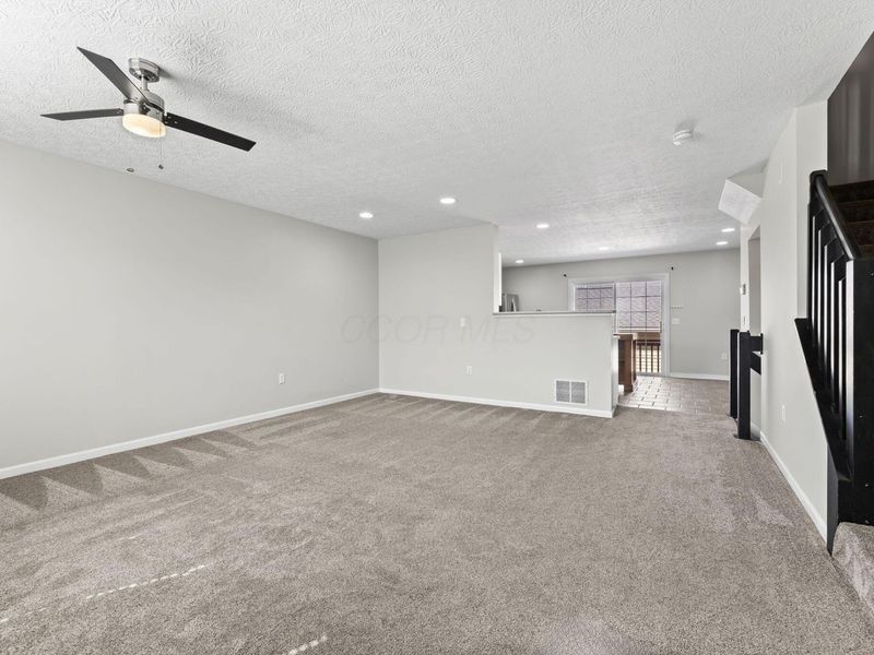 321 Douglasfir Drive , Blacklick, OH 43004 Photo 9