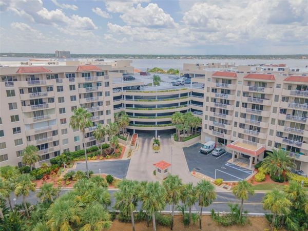 3 OCEANS BOULEVARD W, Unit 2D4, DAYTONA BEACH, FL 32118