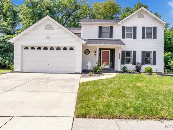 2101 Dettmer Place, Florissant, MO 63031