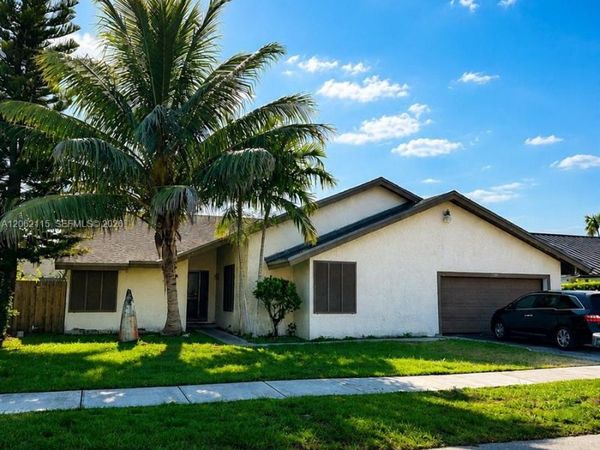 9712 SW 133rd Pl , Miami, FL 33186
