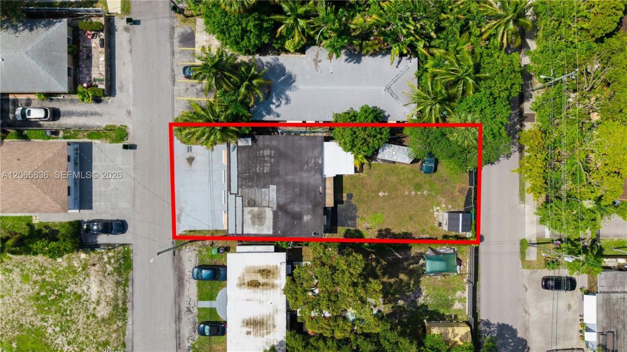125 SE 2nd Ter, Hallandale Beach, FL 33009 Photo