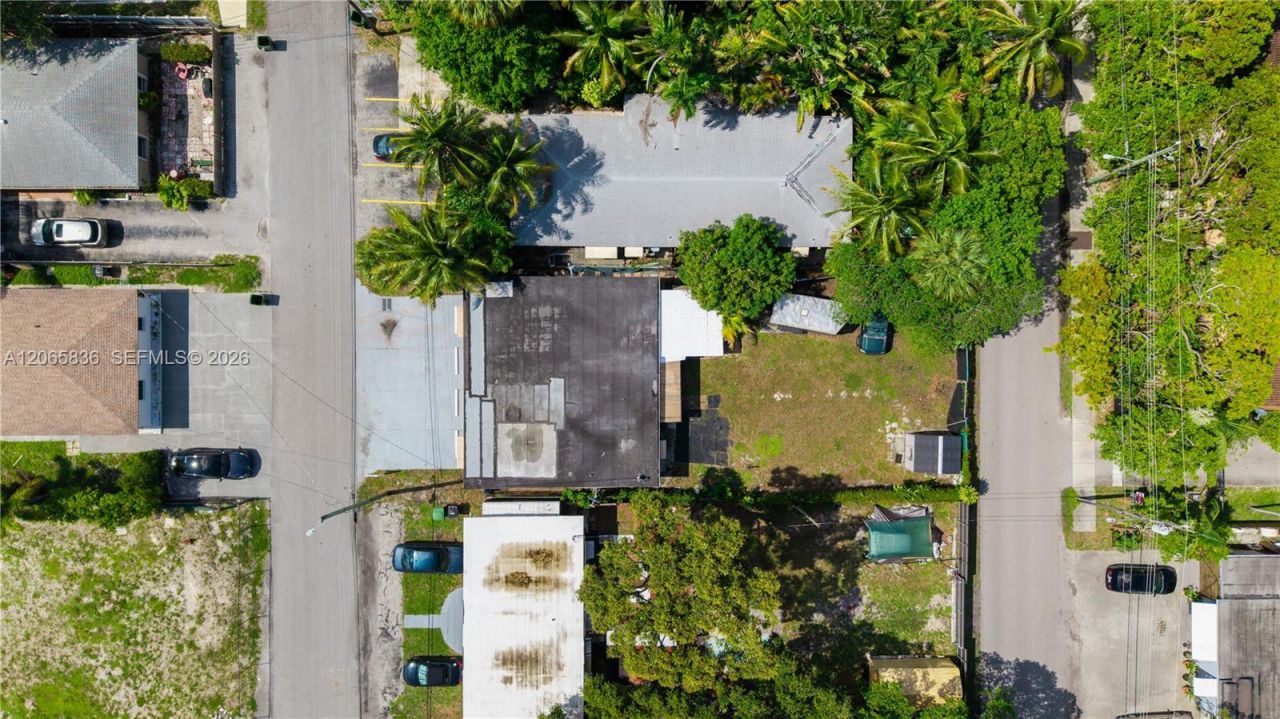 125 SE 2nd Ter, Hallandale Beach, FL 33009 Photo