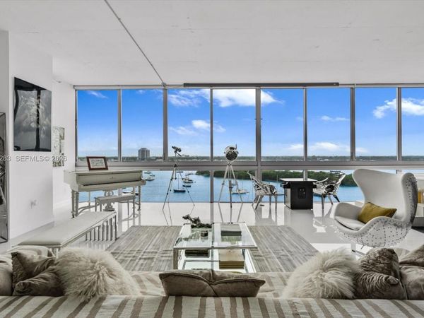 7934 West Dr, Unit 904, North Bay Village, FL 33141