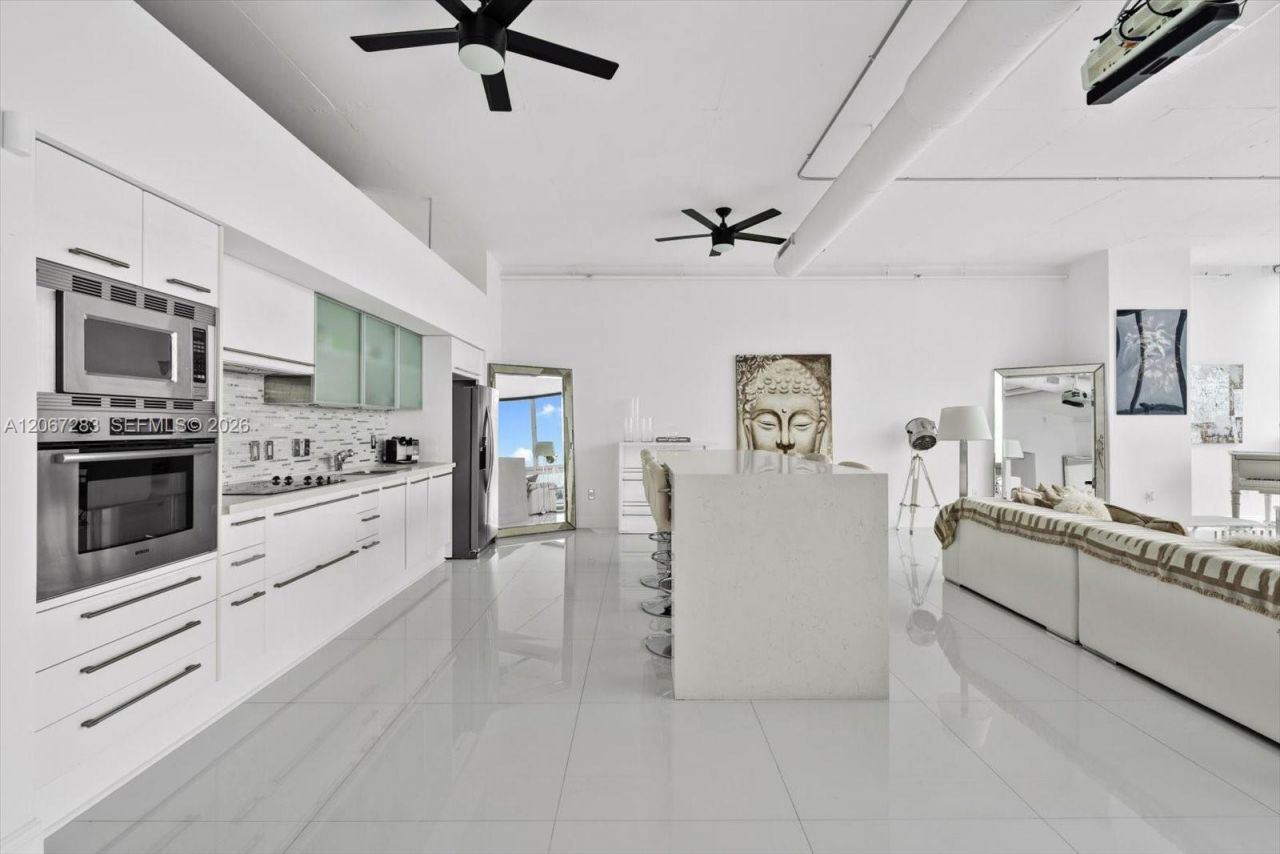 7934 West Dr, Unit 904, North Bay Village, FL 33141 Photo