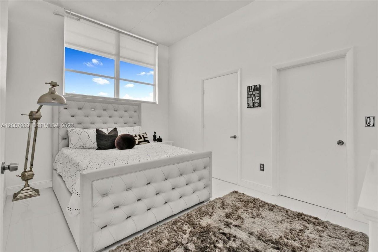 7934 West Dr, Unit 904, North Bay Village, FL 33141 Photo